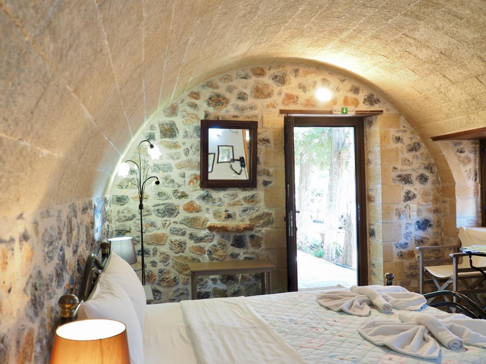 Iliopetro Apartment Monemvasia