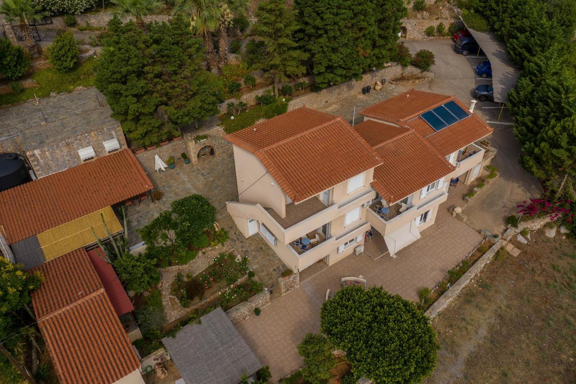 Apartment Iliopetro